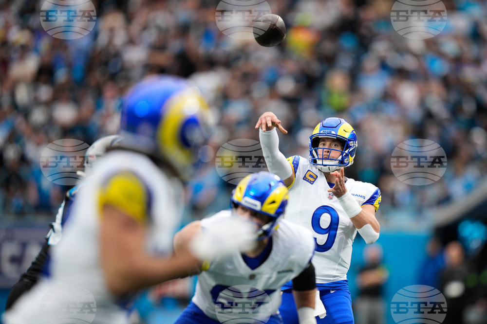 Rams Panthers Football