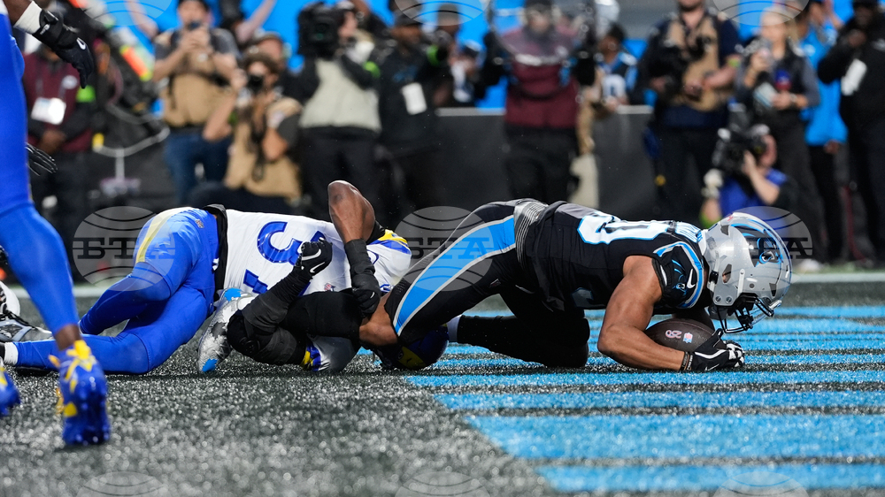 Rams Panthers Football