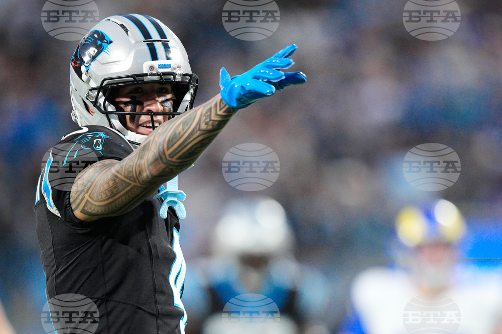 Rams Panthers Football