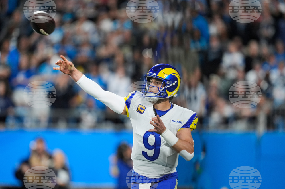 Rams Panthers Football