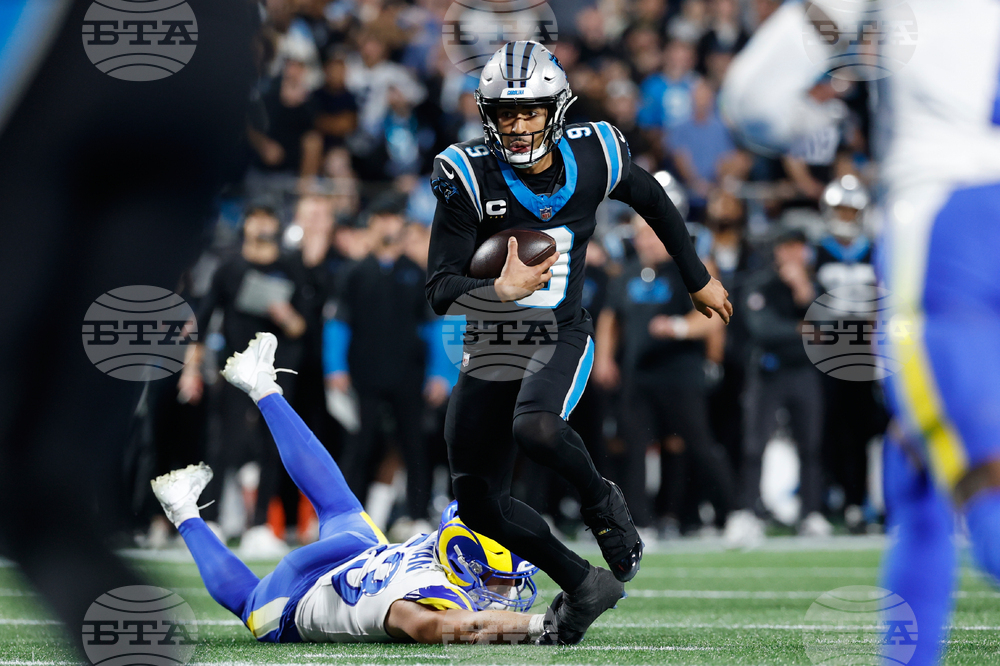 Rams Panthers Football