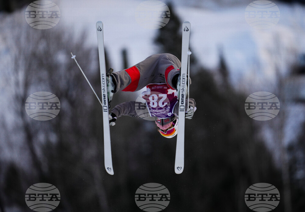 Canada WCup Freestyle Moguls Skiing