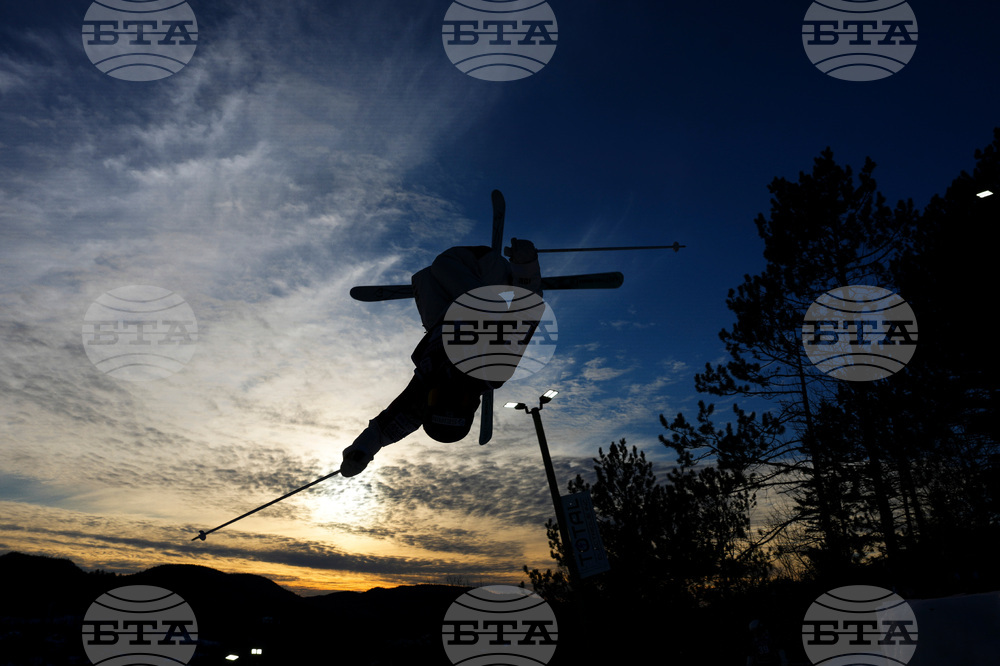 APTOPIX Canada WCup Freestyle Moguls Skiing