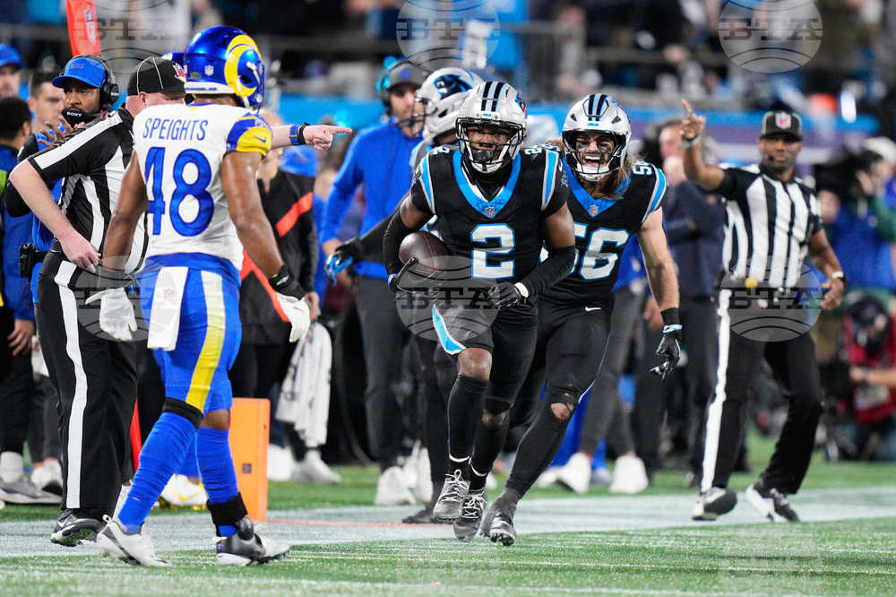 Rams Panthers Football