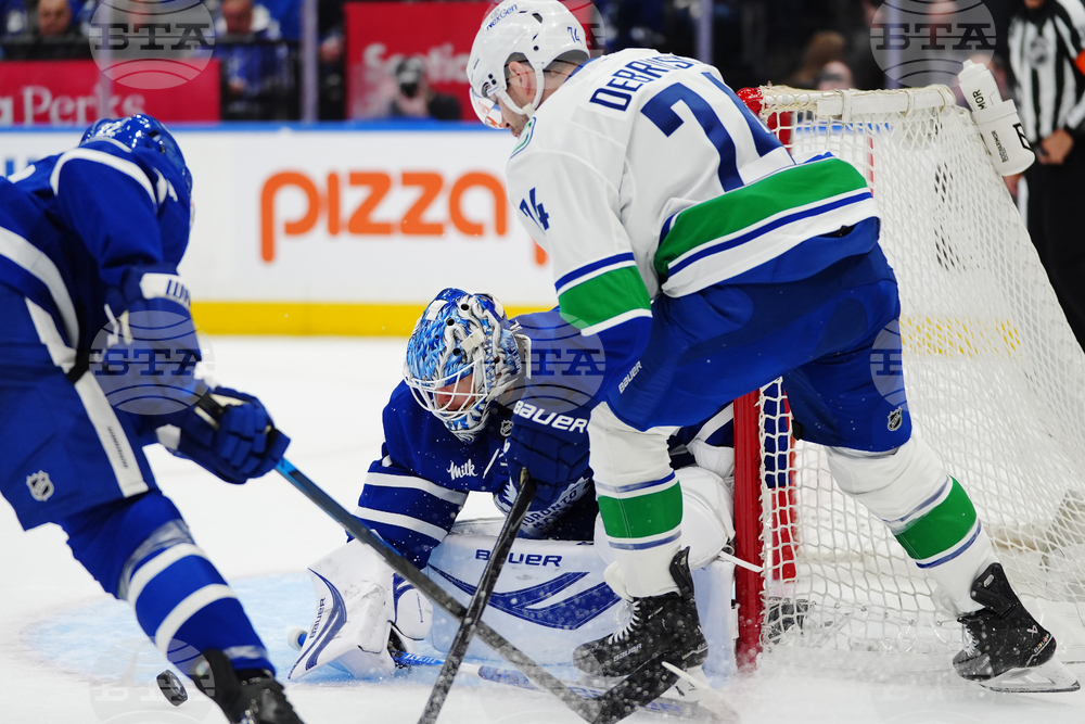 Canucks Maple Leafs Hockey