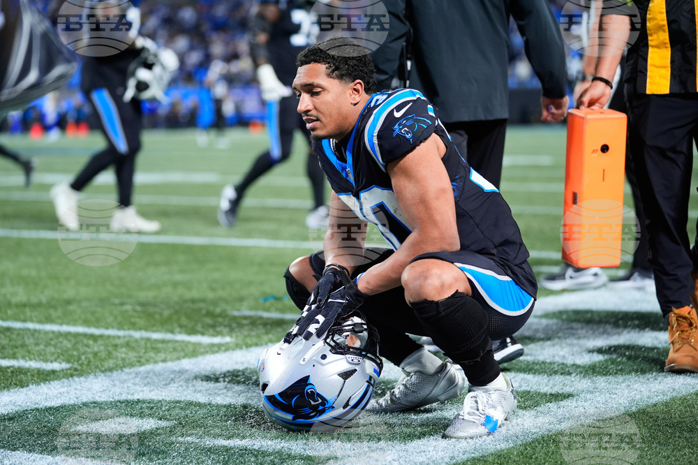 Rams Panthers Football