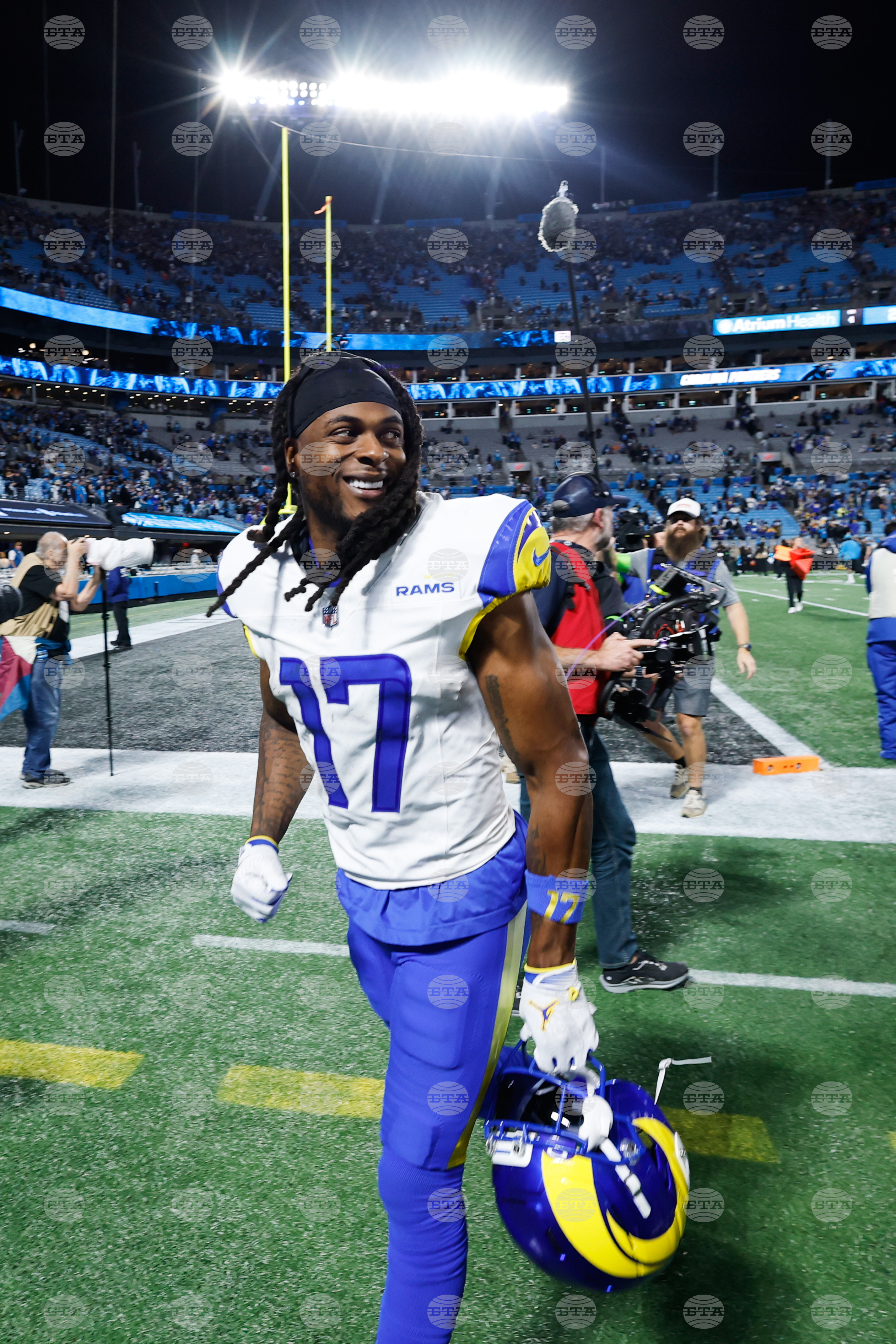 Rams Panthers Football