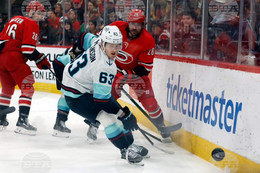 Kraken Hurricanes Hockey