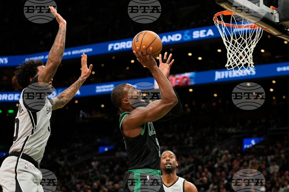 Spurs Celtics Basketball