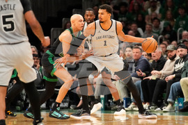 Spurs Celtics Basketball