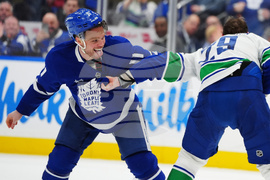 Canucks Maple Leafs Hockey