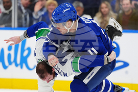 Canucks Maple Leafs Hockey