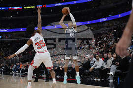 Mavericks Bulls Basketball