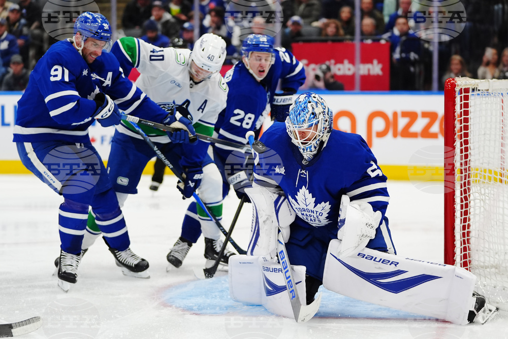 Canucks Maple Leafs Hockey