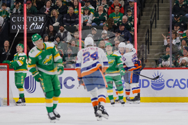 Islanders Wild Hockey