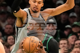 Spurs Celtics Basketball