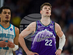 Hornets Jazz Basketball