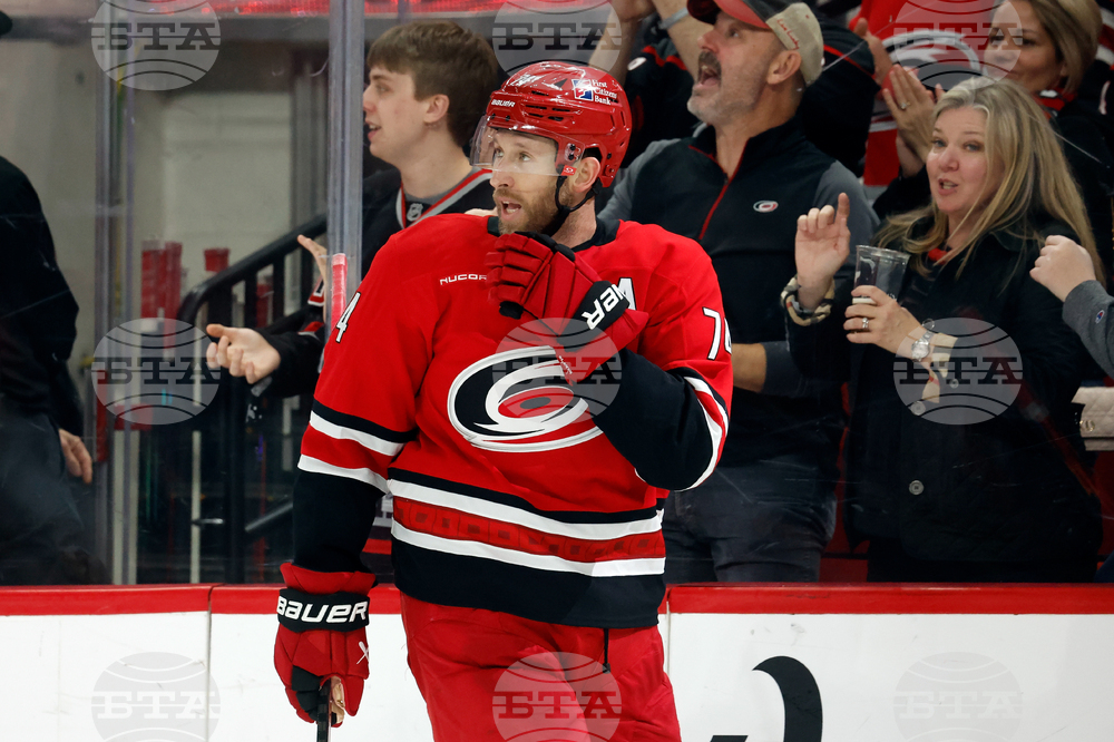 Kraken Hurricanes Hockey