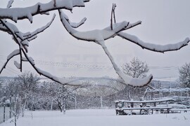 Разград - зима - обстановка