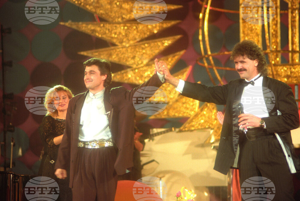 Миодраг Иванов - един от първите стендъп комици у нас, днес навършва 80 години