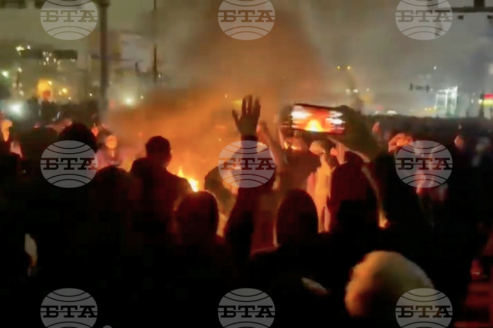 Иран заяви, че ситуацията вече е "под пълен контрол" след окървавените протести през уикенда
