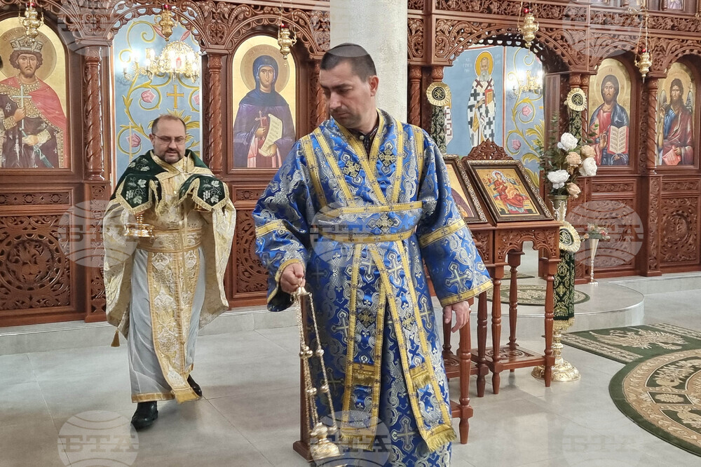 Сливен - неделно богослужение