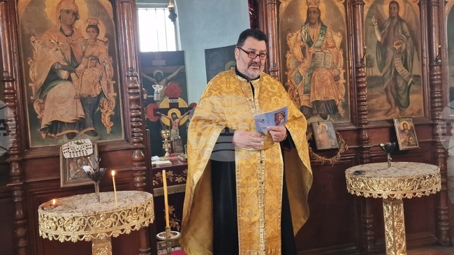 Посланието на Църквата винаги е за мир, здраве и любов, каза отец Дмитрий Терзи в Разград