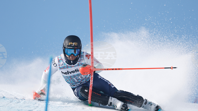 Алберт Попов се класира за втория манш на слалома от Световната купа по ски алпийски дисциплини в Аделбоден