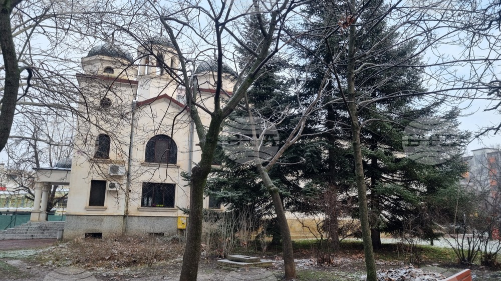 Търговище - неделна служба - отец Димитър Захариев