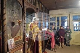 Велико Търново - Неделна литургия в параклис „Св. Евтимий, патриарх Търновски“ към храм „Св. Никола“