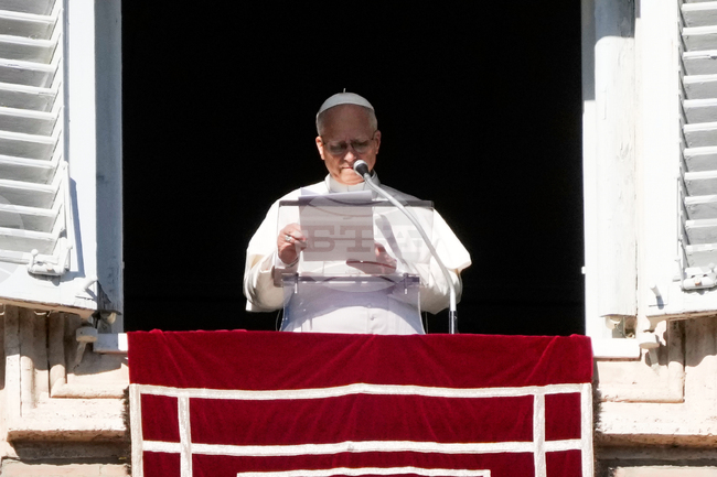 Папата призова за диалог и мир в Иран и Сирия и отправи молитвите си за украинския народ