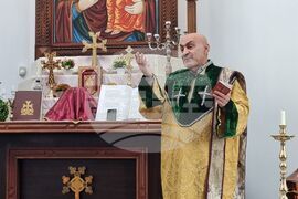 Ямбол - Арменска църква - служба за Рождество