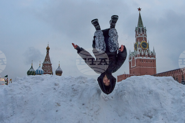 APTOPIX Russia Weather