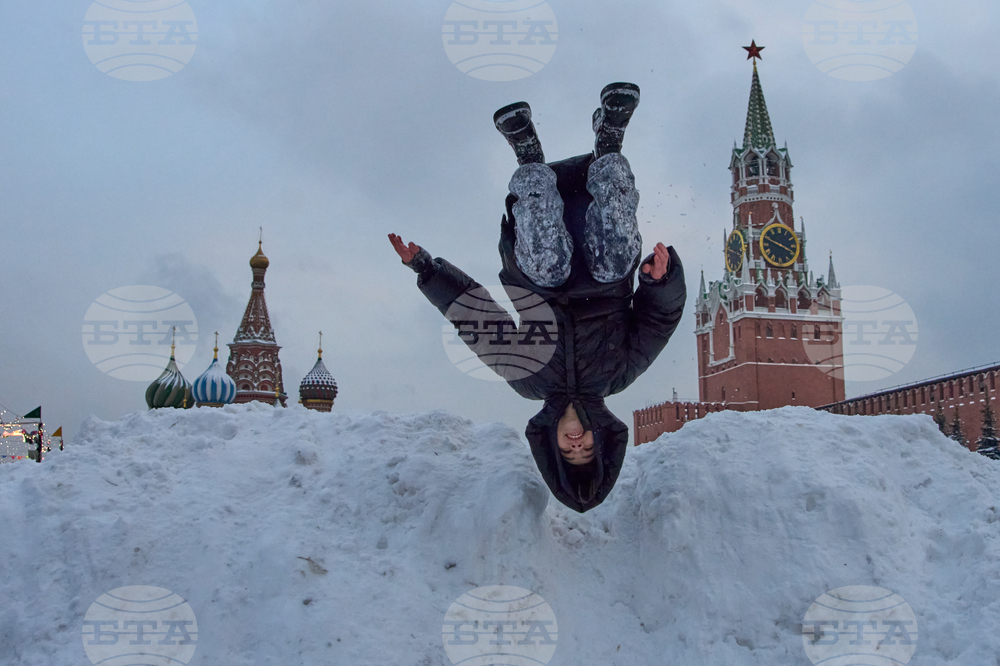 APTOPIX Russia Weather