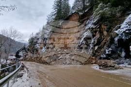 Свлачище - републикански път - Смолян - Девин