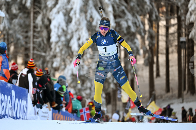 Лора Христова зае 44-о място в преследването на 10 километра за жени, Елвира Йоберг записа втора поредна победа в Световната купа по биатлон