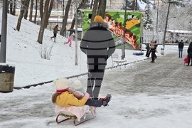 Добрич - улици - парк - сняг