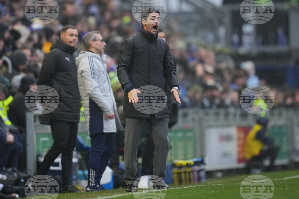 Мениджърът на Арсенал Микел Артета се цели във финала за купата на Лигата и успех срещу Челси