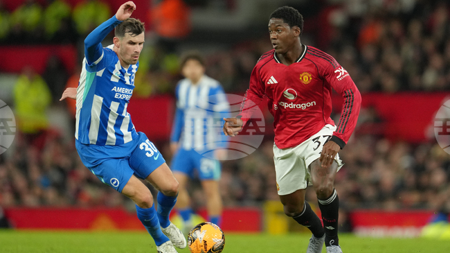 От Манчестър Юнайтед искат да предложат нов договор на полузащитника Коби Мейно