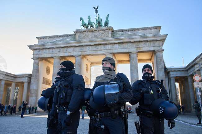 Банди в Берлин "внасят" от чужбина хора, които да извършват престъпления, съобщи полицията в германската столица