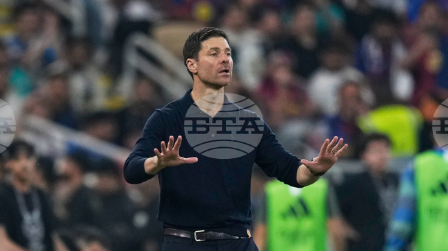 Наставникът на Реал Мадрид Шаби Алонсо заяви, че изпитва смесени чувства след загубата от Барселона на финала за Суперкупата на Испания