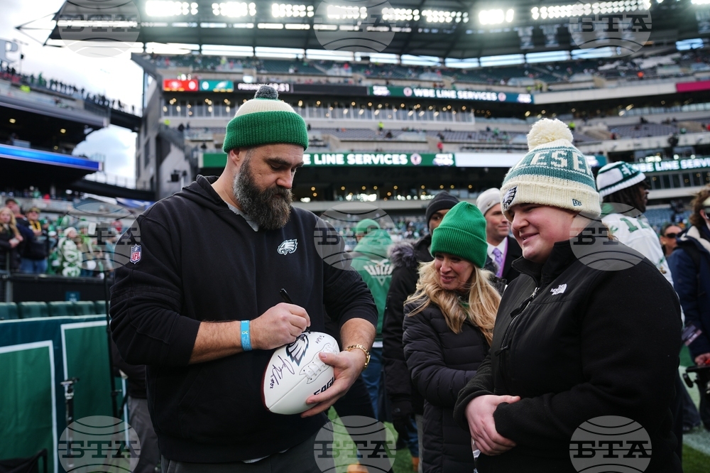 49ers Eagles Football