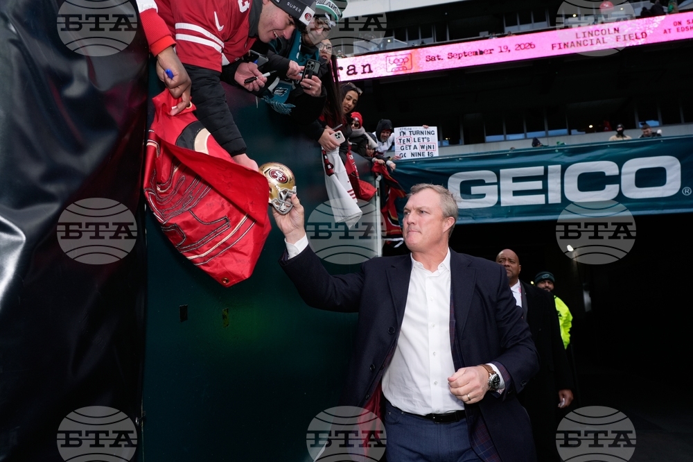 49ers Eagles Football