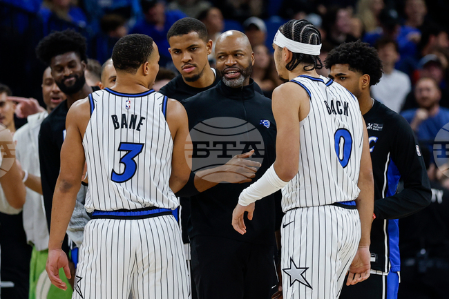 Pelicans Magic Basketball