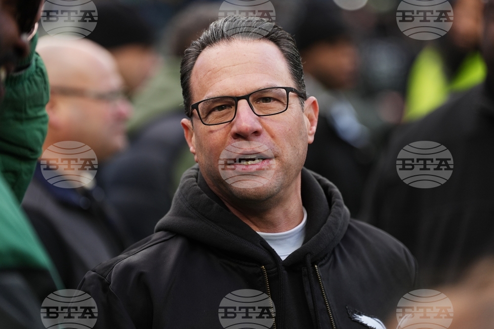 49ers Eagles Football