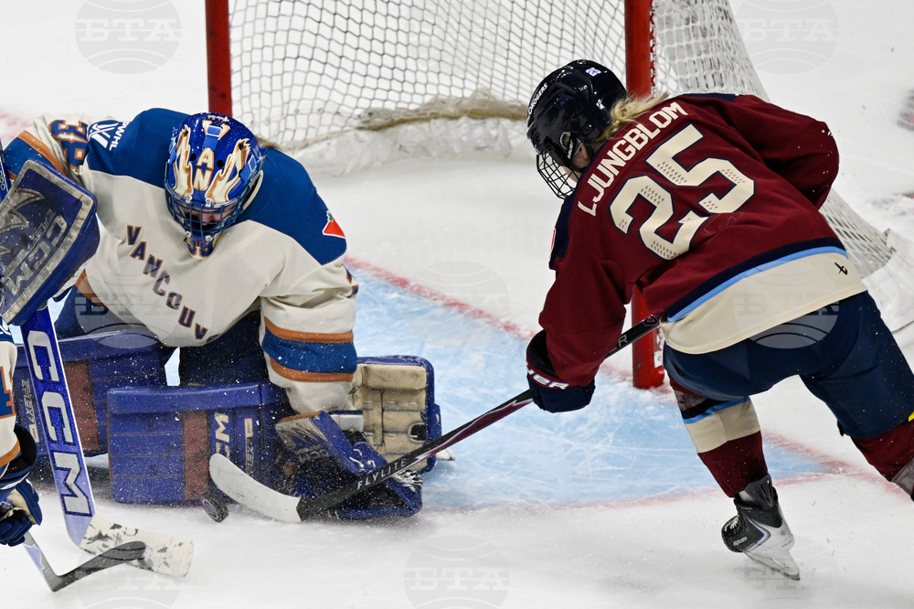 PWHL Goldeneyes Victoire Hockey