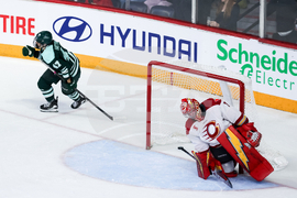 PWHL Fleet Charge Hockey