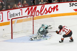 PWHL Fleet Charge Hockey