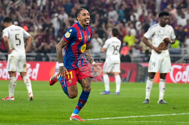 Винаги съм казвал, че Флик промени всичко за мен, призна героят на Барселона от финала за Суперкупата Рафиня