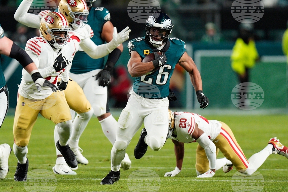 49ers Eagles Football